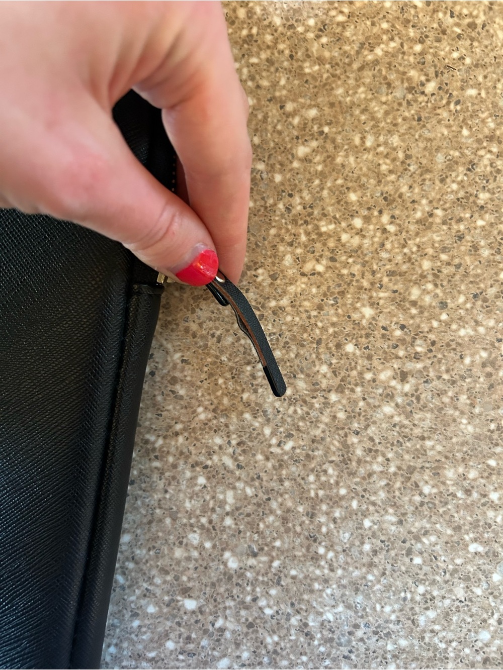 Kate Spade Black Leather Padded Laptop Case - Picture 6 of 7